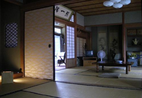 Saratoku Ryokan Tenkawa Δωμάτιο φωτογραφία